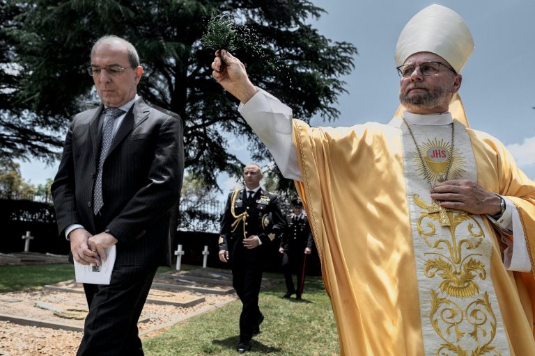 benedizione tombe